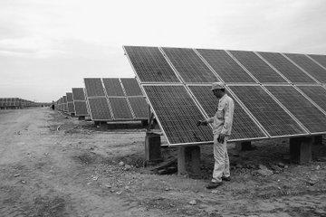 太陽能發電成本的急劇下降 技術、市場與政策的合力